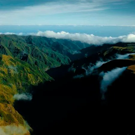 מלון Quinta Da Casa Branca - Small Luxury Of The World פונשל