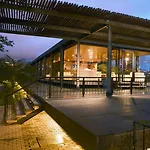 Quinta Da Casa Branca - Small Luxury Of The World 5*