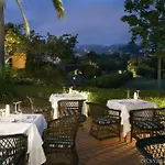 호텔 Quinta Da Casa Branca - Small Luxury Of The World 푼샬